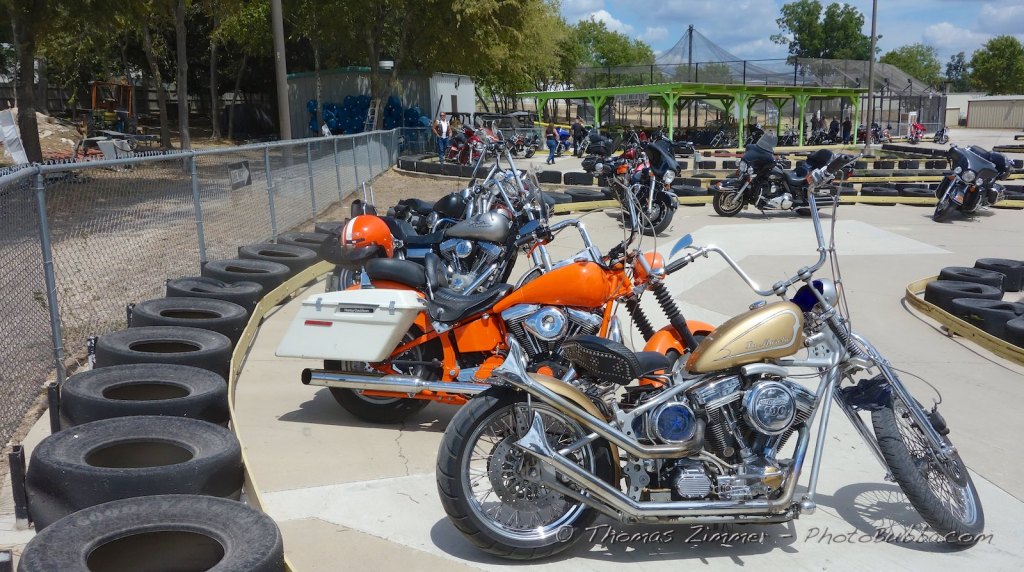Benefit for Betty Boop at the River City Range Bar in New&nbsp;Braunfels